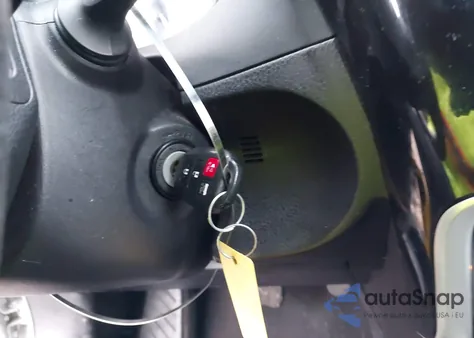 2019 Toyota Corolla Le z USA, uszkodzony, nr VIN 5YFBURHE5KP938859